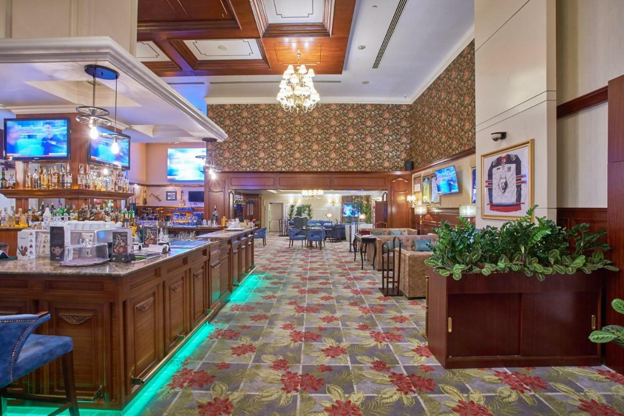 Отель Rixos President 5*